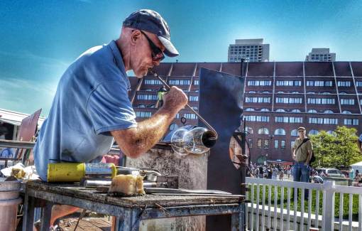 Glsaa Blowing Boston